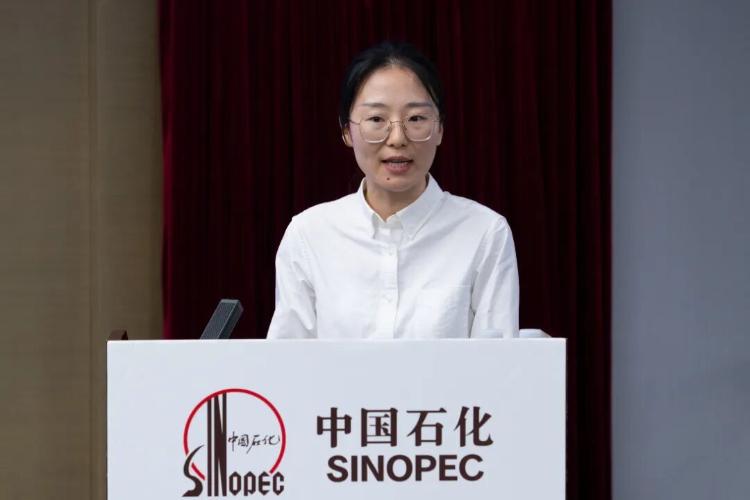 8879bee3c4583f3dba7f67559413eee9.jpg 8879bee3c4583f3dba7f67559413eee9.jpg